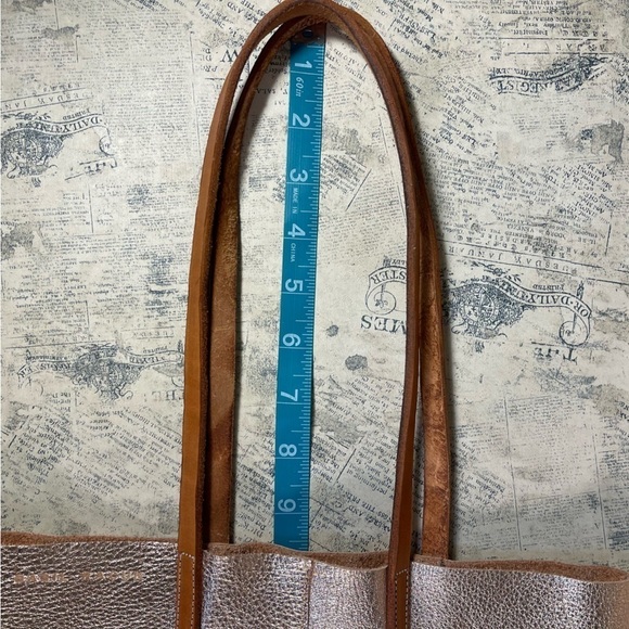 Basil Racuk Paper Bag Rose Gold Metallic Leather Tote - Picture 11 of 13